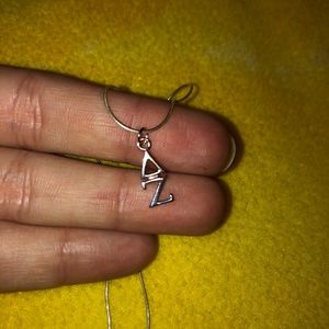 Delta Zeta Lavalier Necklace